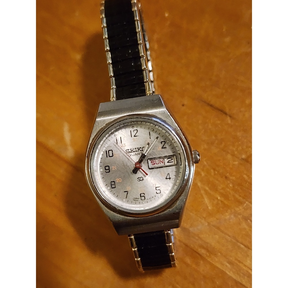 Vintage Seiko Quartz Watch 3423-0059 Silver Day Date Speidel USA Band As Is